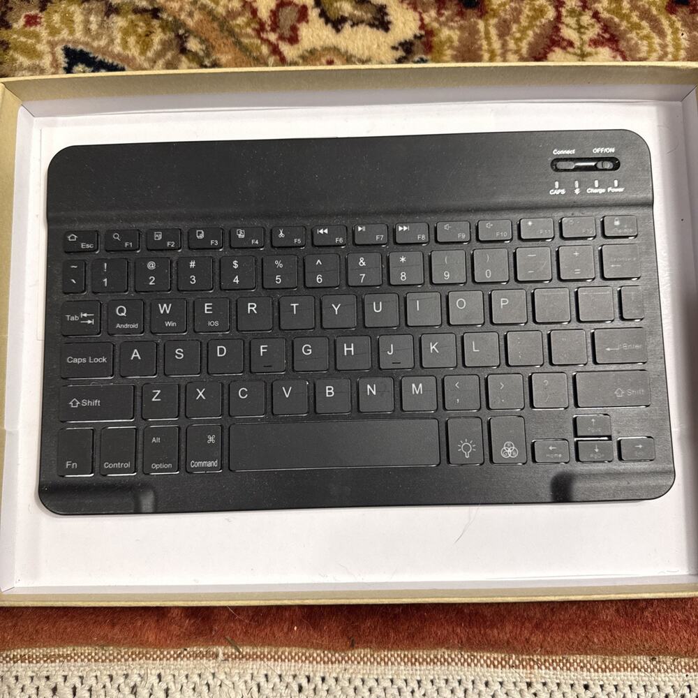 HB-030 Backlit Wireless Keyboard